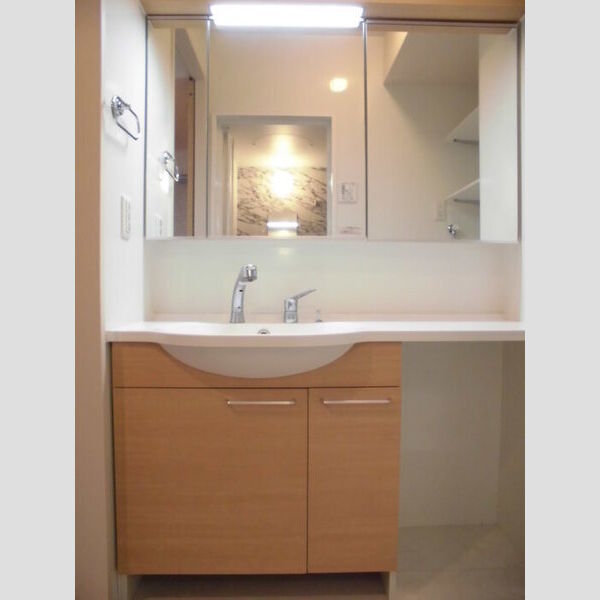 Casa Comfort　B 広々とした洗髪洗面化粧台♪