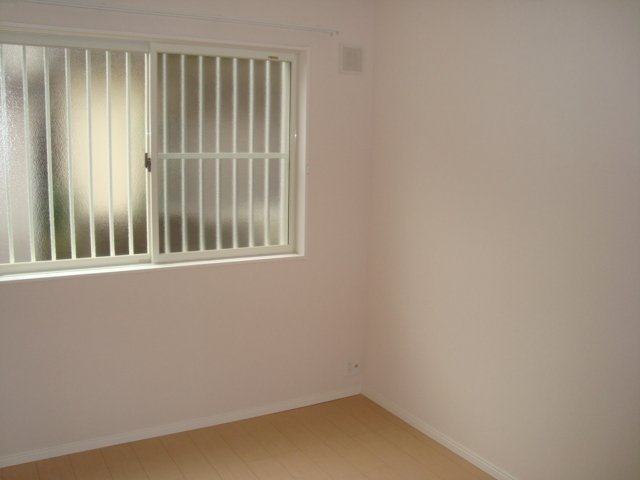 エクセル・ハイツ 洋室