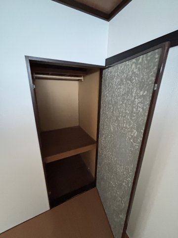 ファミール清水0101号室 収納