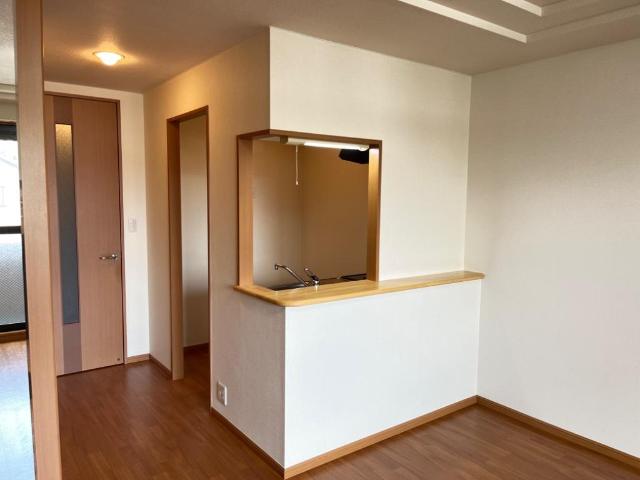グランディール レジデンス305号室 キッチン（イメージ）