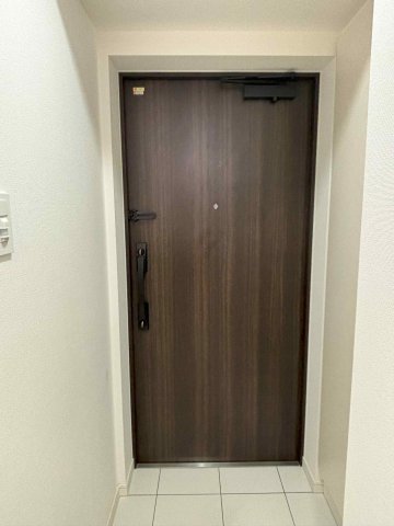 GENOVIA川崎Ⅲ7階 玄関