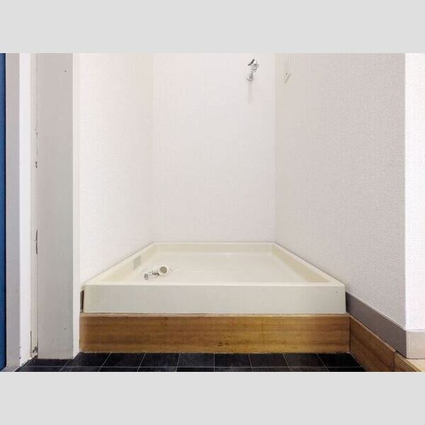 ジュネス西生田502号室 洗濯機置き場