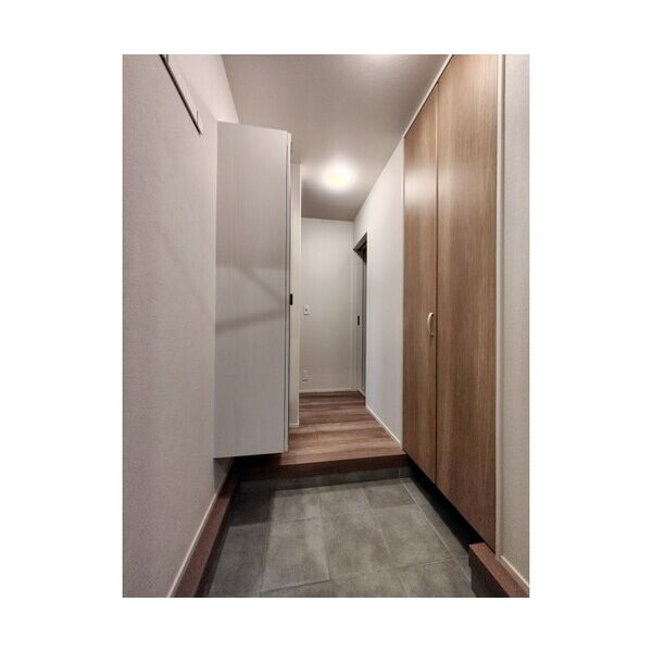 クレール明大前203号室 玄関