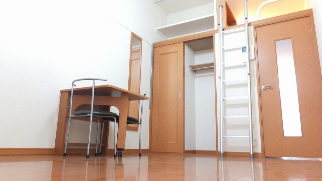 レオパレスＹ＆Ｓ ロフト付物件