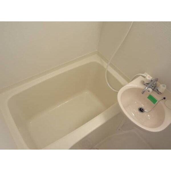 メゾンT・M0102号室 お風呂