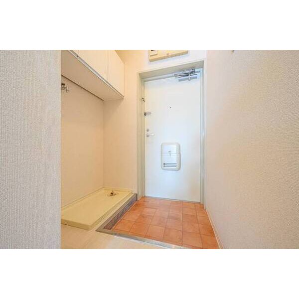 メゾン・ド・ジュール0405号室 玄関