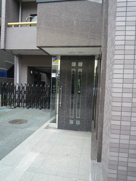 ラウム武蔵中原Ａ棟602号室 エントランス