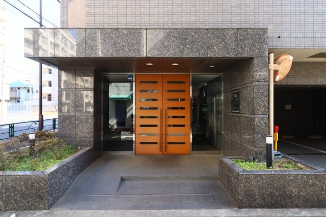 ルーブル野方弐番館 エントランス