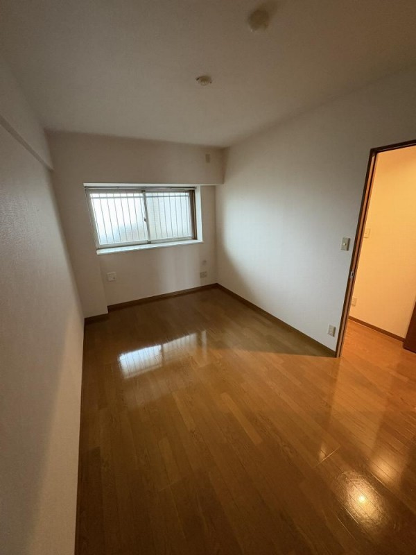 アウラ１０(E-058)5階 その他