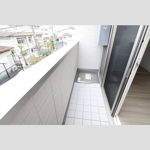 D-room塚越 バルコニー