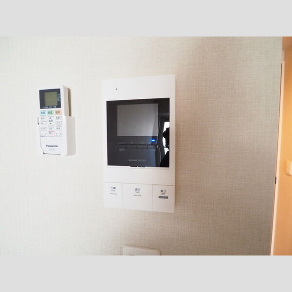 TRE LUCE横濱関内401号室 TVモニターインターフォン