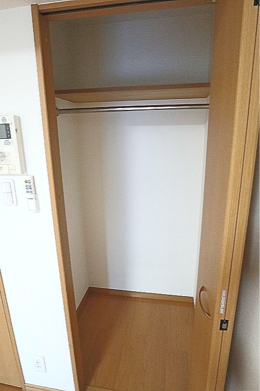 TRADIS日暮里E 収納