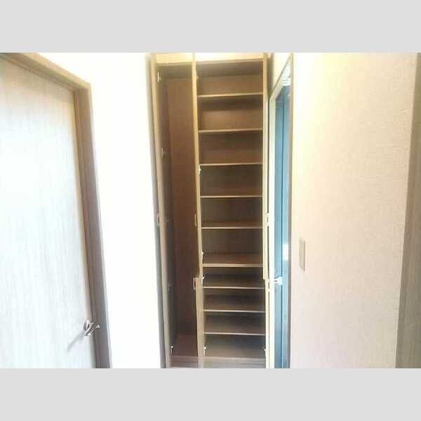 カーザエステレーラ 玄関