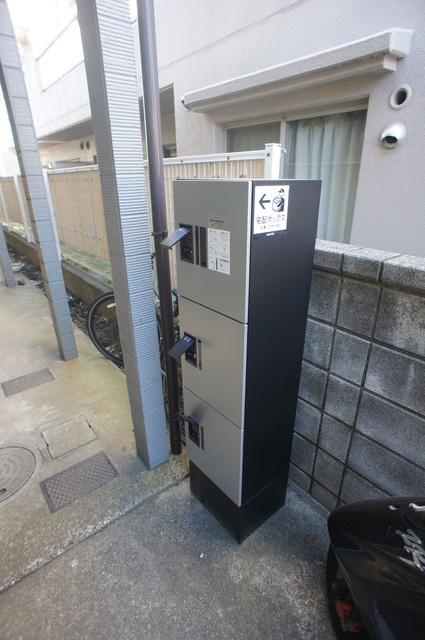 シャイン・アネックス0103号室 宅配BOX