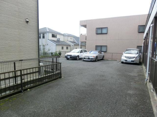 クレールハイツ 月極P空きあり