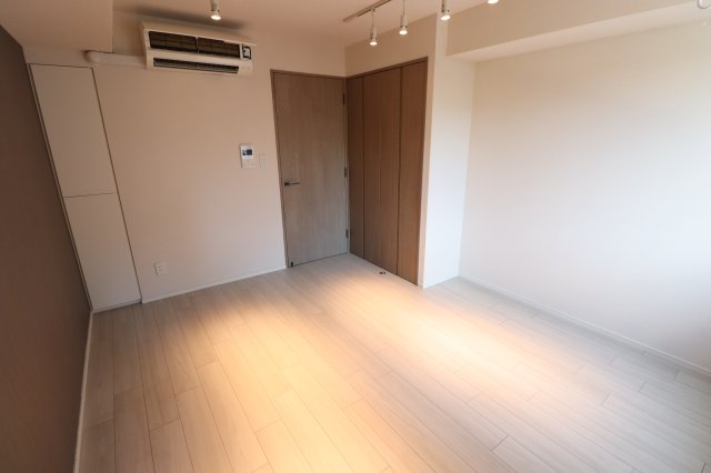 ジェノヴィア新大塚0101号室 リビング