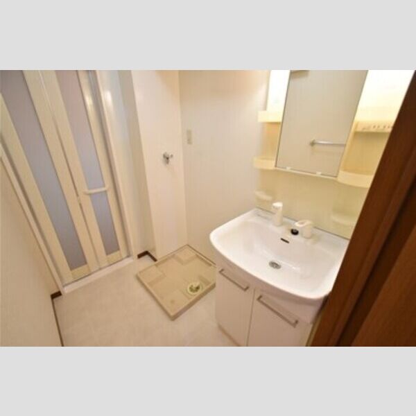 プリマベーラ・ユカ　A102号室 洗面室