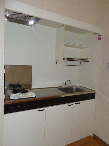 桜木町堂ノ下マンション5階 キッチン　※2015年4月撮影