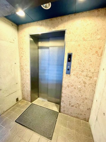 目黒シティ・カラバナ003B号室 EV