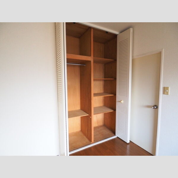 レジデンス新百合ヶ丘　B棟 収納