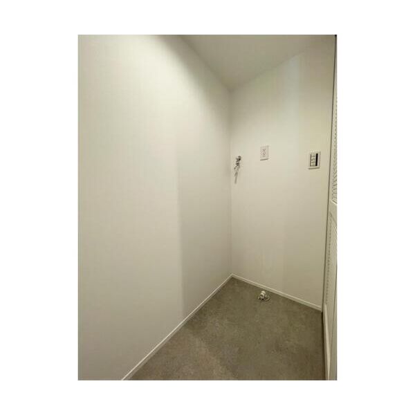 THE　TAKASUNA　KULTURCE302号室 同建物別部屋の参考画像