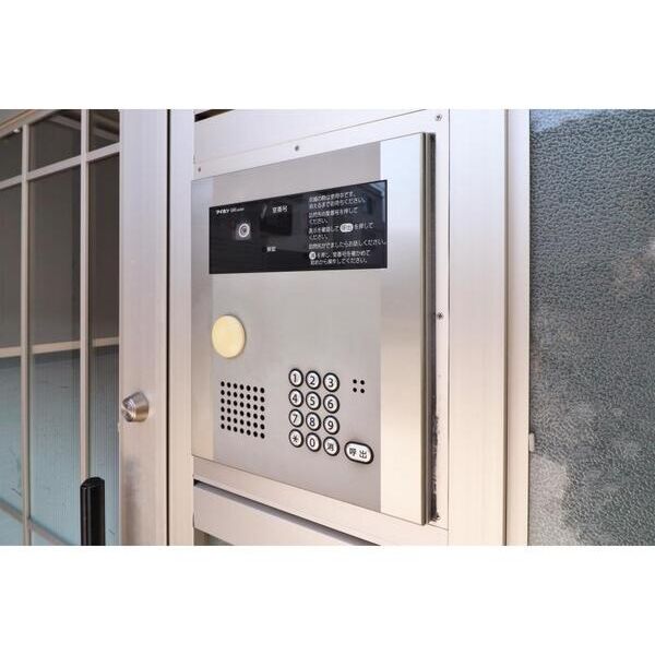 グレイスコートS302号室 エントランス