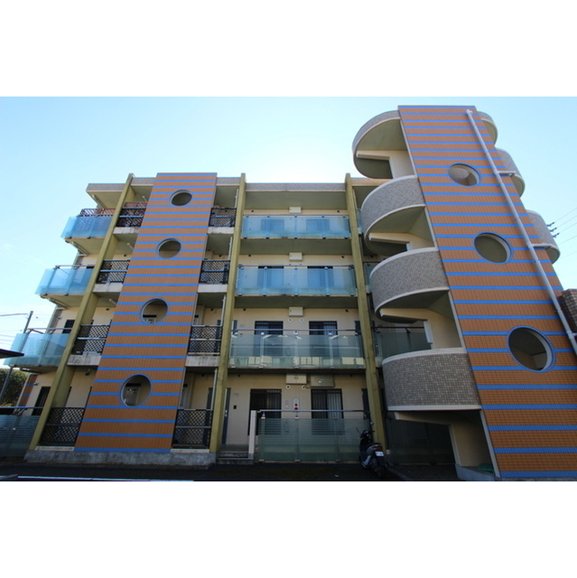 ファヌエル 外観