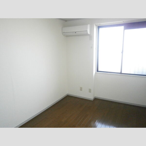 グローリアスハイツ305号室 北洋室