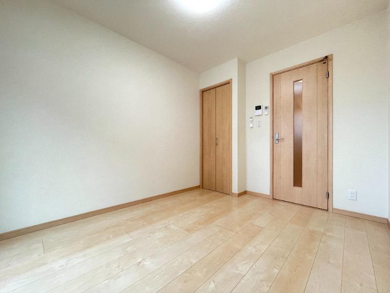 ＫＡツルミ2階 同建物別部屋の参考画像