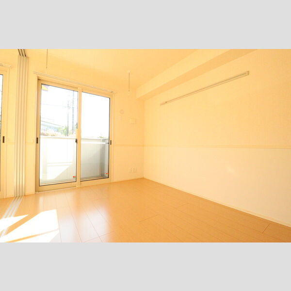 ブランシュ101号室 洋室