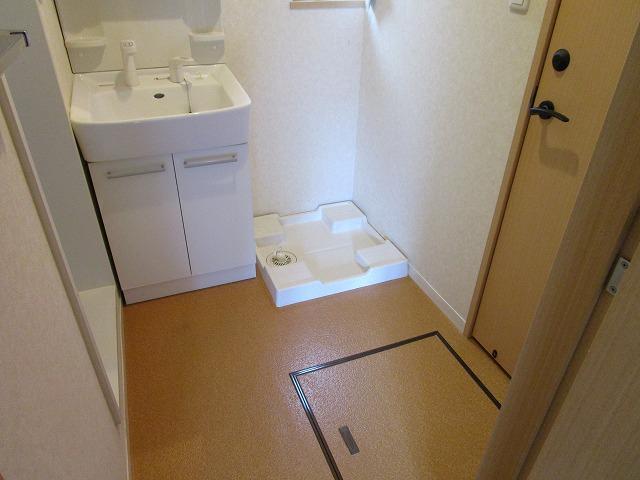 プレジール日進 洗面