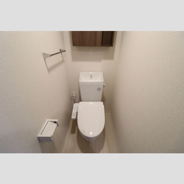 N・D-ROOM IIDACHOU　A棟102号室 温水洗浄暖房便座