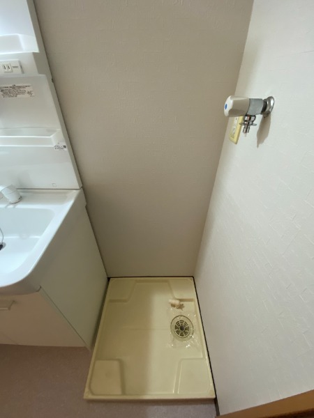 プロシード蓮根 室内洗濯機置き場