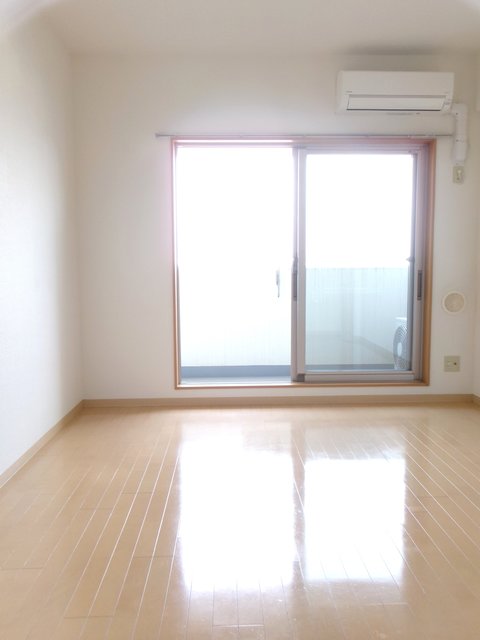 ＡＲＣ　ＳＩＤＥ リビング