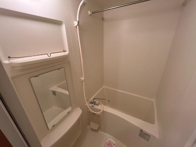 プリエール宮本302号室 バス