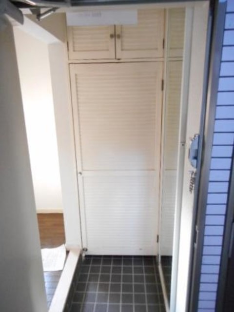 レルシア板橋本町 玄関