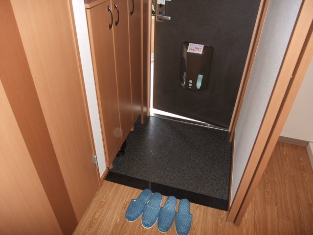 ゆうゆうハイム103号室 玄関