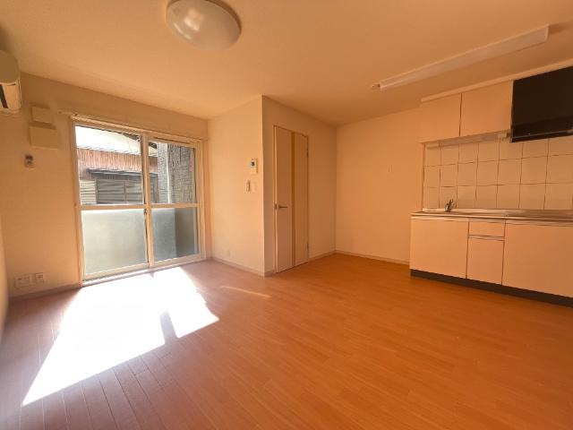 アンソレイエ 室内