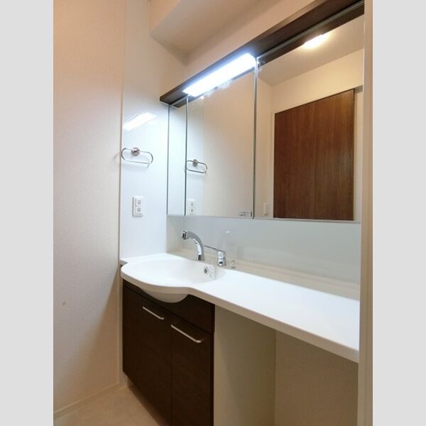 グローリー湘南Ⅱ 洗髪洗面化粧台