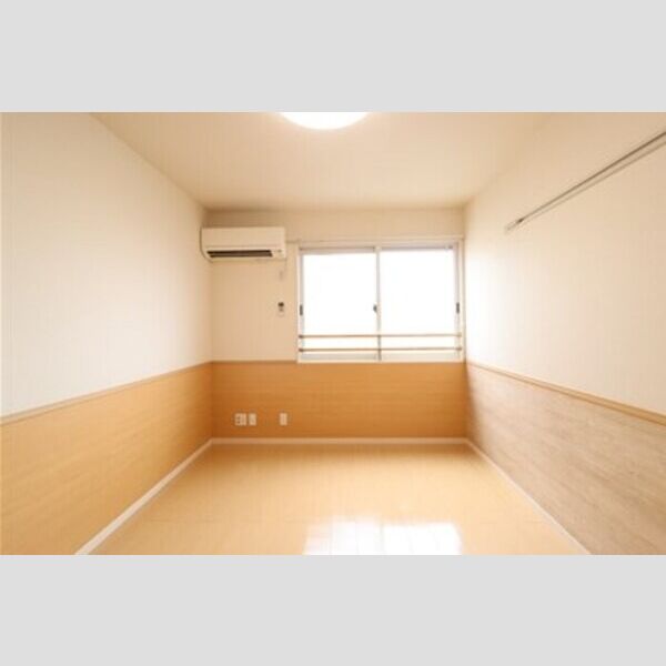 フォンティーヌ202号室 洋室6帖