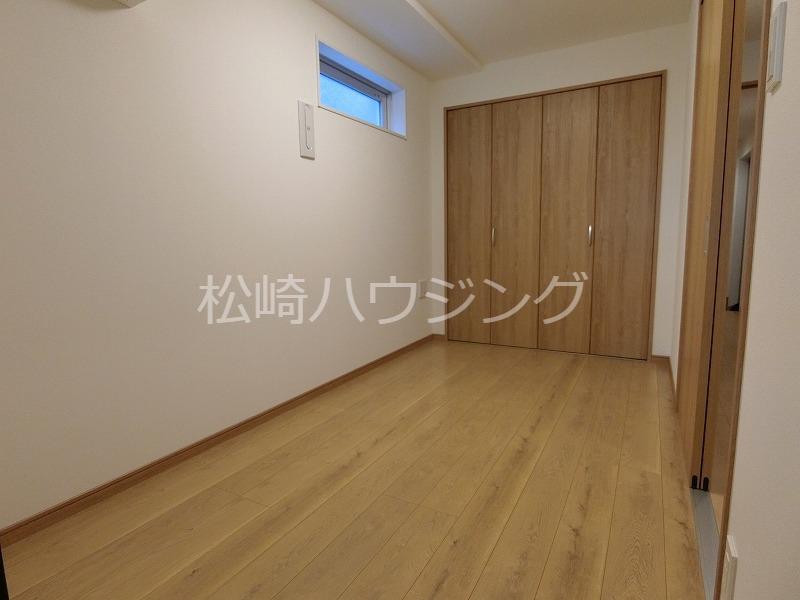 blue palette 中野平和の森 内観