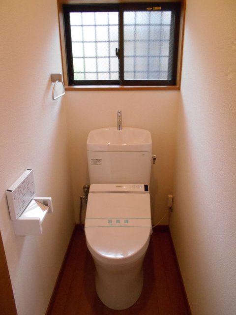 第二パールハイツ0103号室 トイレ