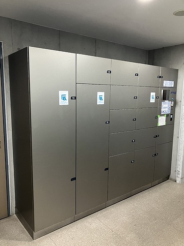 クオリア代々木1階 宅配ボックス