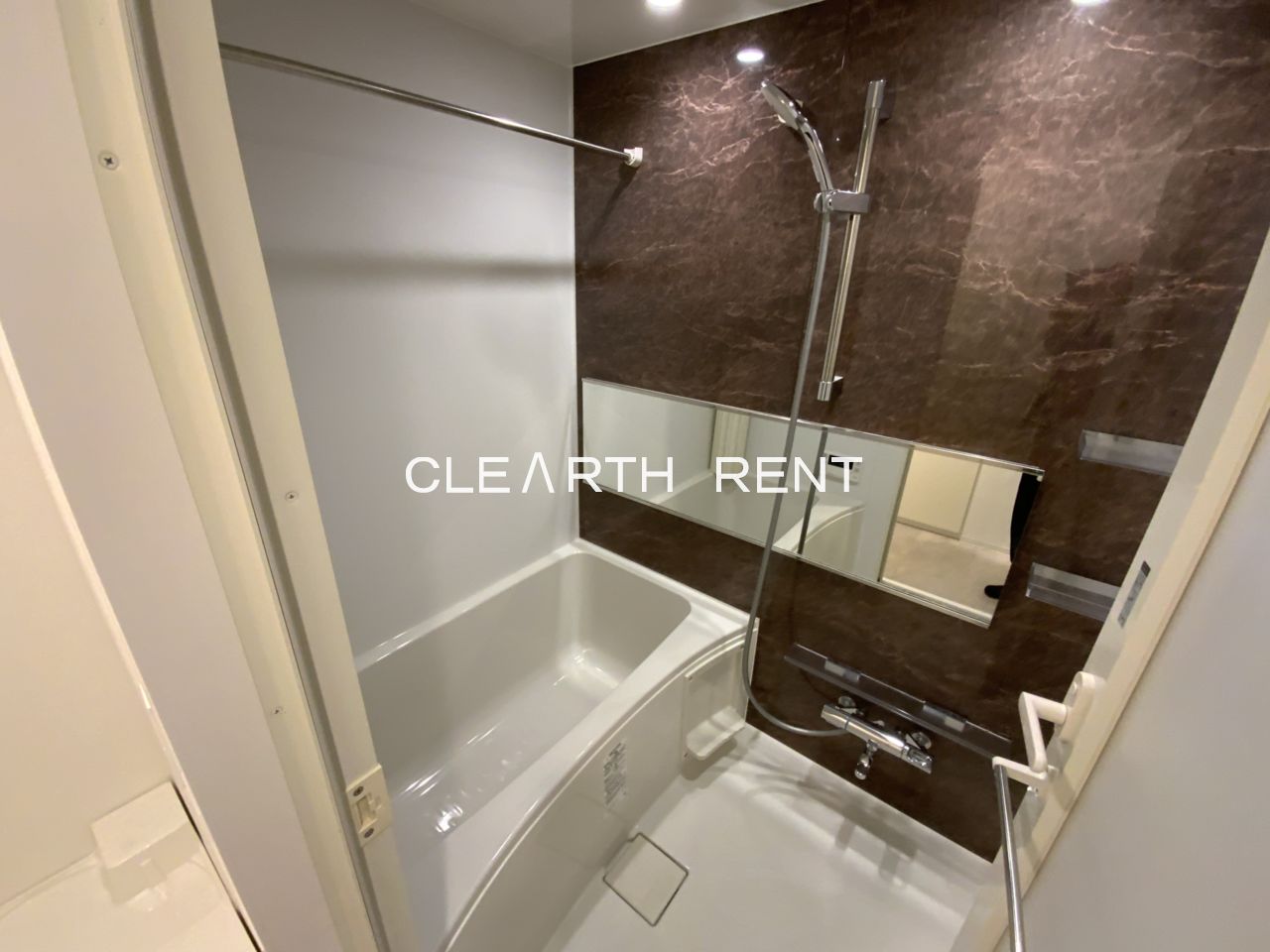 プラシア蒲田 ＴＨＥ ＧＲＡＮＤ ＲＥＳＩＤＥＮＣＥ4階 浴室乾燥機付きバスルーム/追焚機能付き