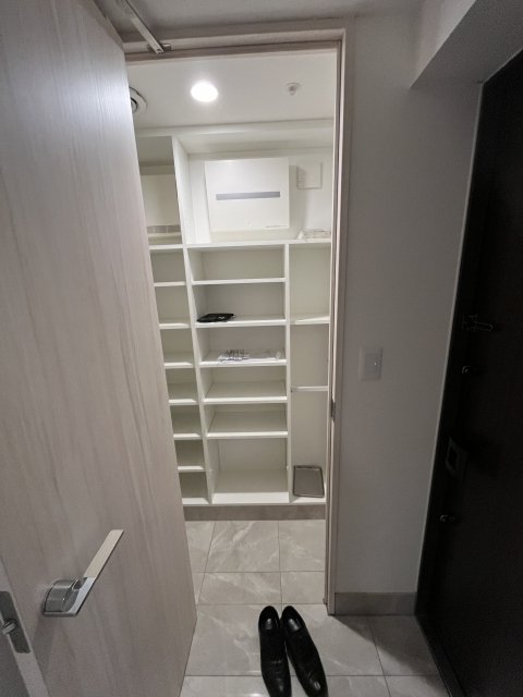 パークナード恵比寿 玄関