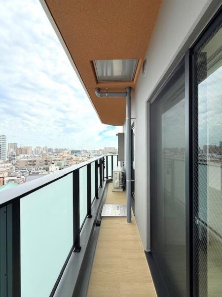 アジールコート町屋10階 リビング