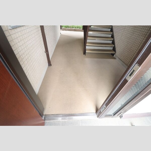 エテルナ ロビー