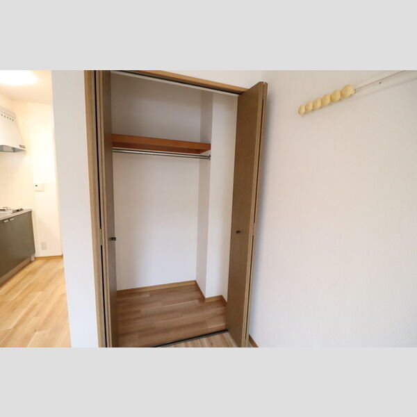 パセオおゆみ野102号室 クローゼット