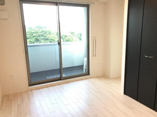 ルミエール高野208号室 洋室