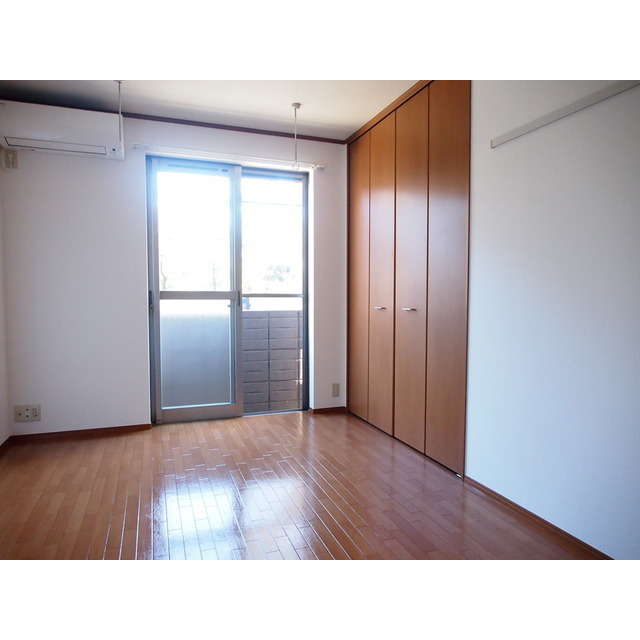 ロックビル井の頭 リビング